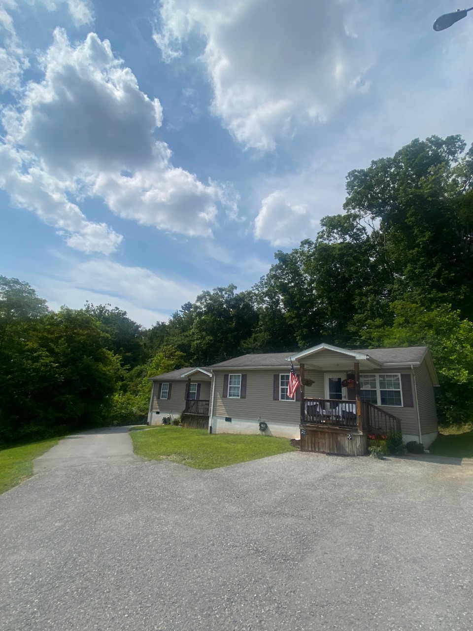 213 Post Road - 7